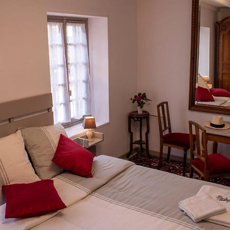 Une Suite Au Jardin Hyenville Exterior foto